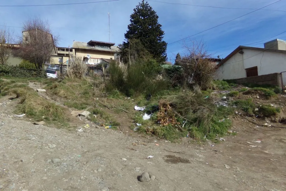 Vecinos del Alborada reclaman por obras postergadas hace 43 años