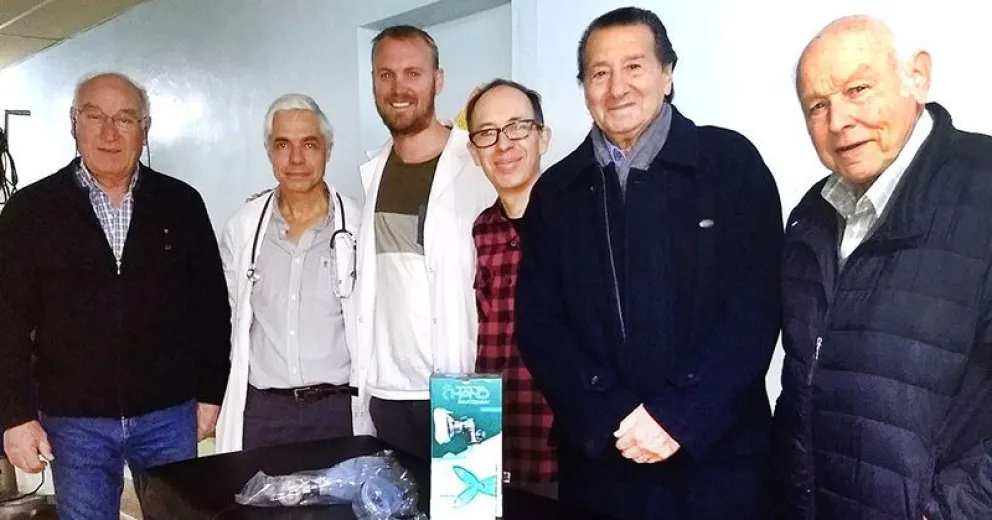 Pez al revés realiza una nueva donación a Pediatría del hospital zonal