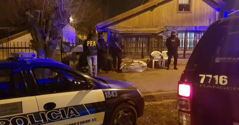 Efectivos de la Federal detienen a sujeto sospechado de comercializar drogas