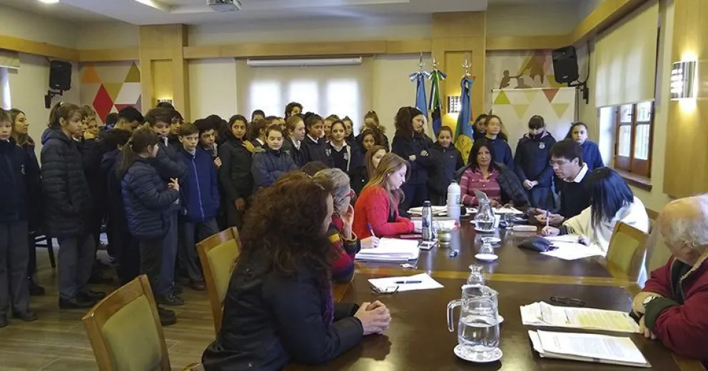 Miembros de la Multisectorial por el Transporte exigieron su espacio en el Concejo