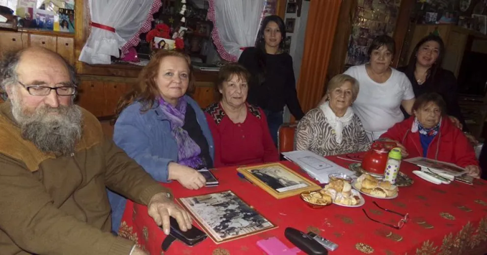 El centro Valesano descubrirá cartel en homenaje a sus primeros pobladores  
