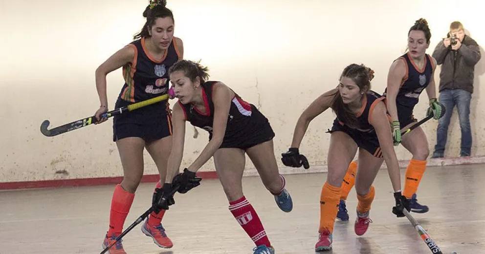 Importantes triunfos y desde mañana habrá triple jornada