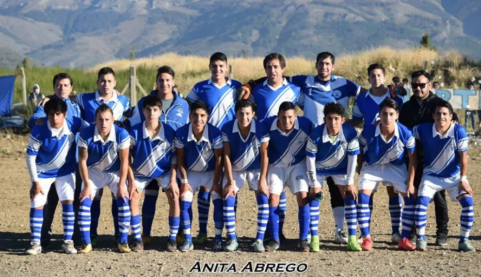 Güemes goleó a Estrella del Sur en el reinicio de la Copa Bariloche