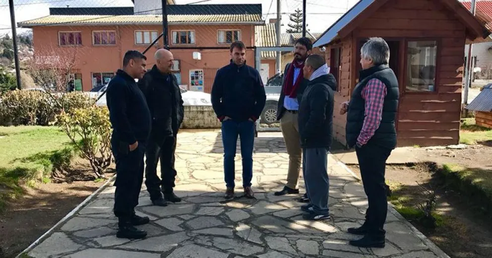 Internos del Penal de Bariloche recibieron herramientas para talleres laborales