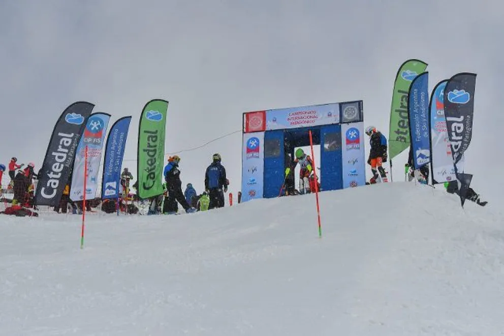 Se vivió la primera jornada de competencias del Campeonato Internacional Patagónico