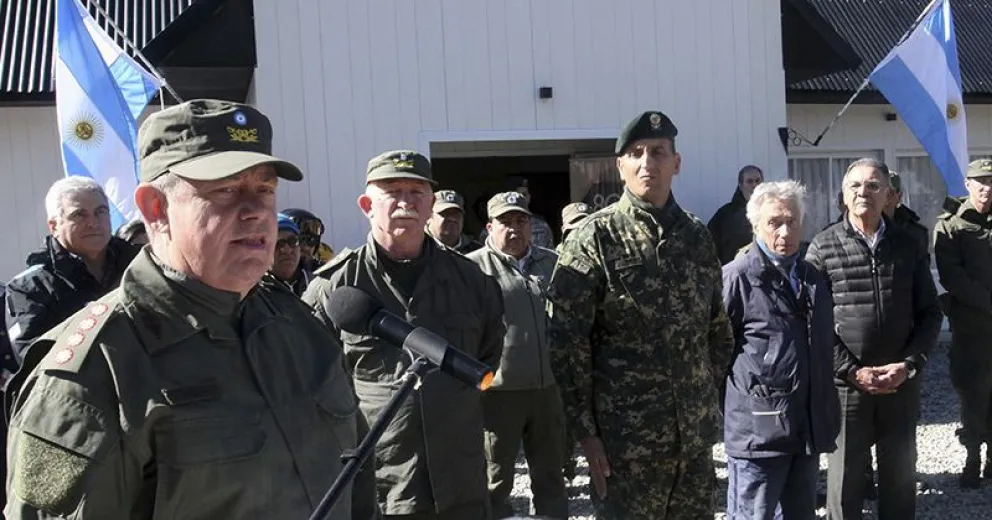 Gendarmería recordó a Mario Serrano, “el más grande  montañista de la fuerza”