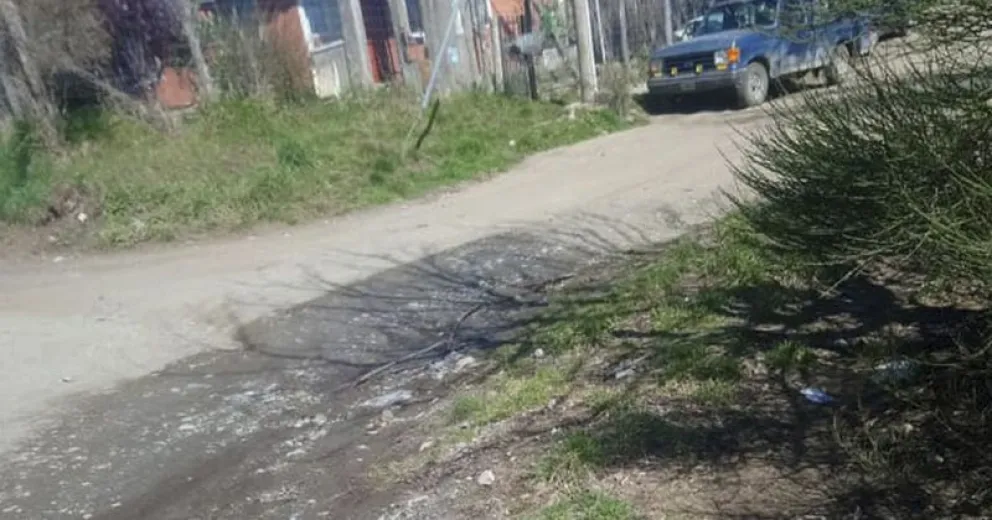 Conexiones clandestinas de agua dejan con escaso suministro a otros vecinos