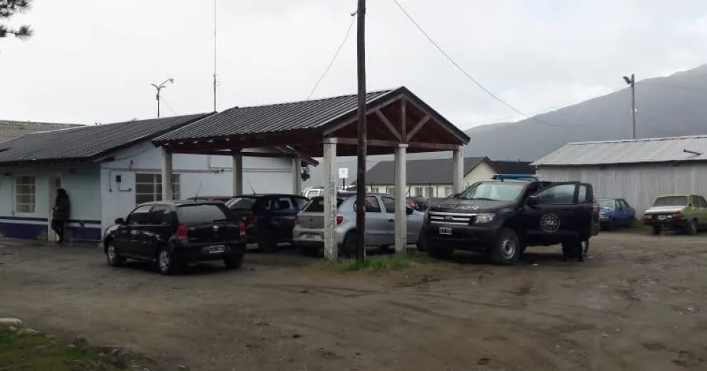Investigan a efectivo policial por el manejo de adicionales y agresiones contra personal subordinado