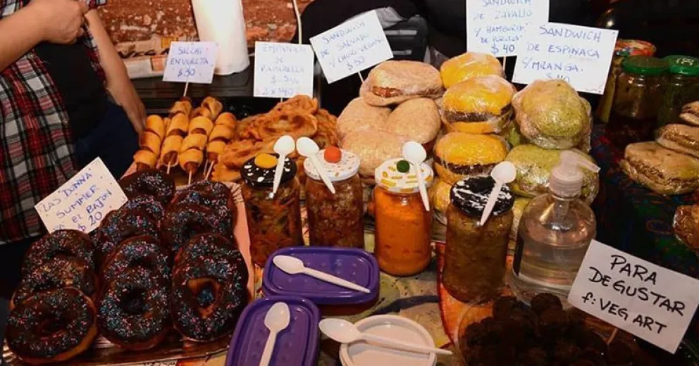 Invitan a la comunidad a la feria vegana Revelión