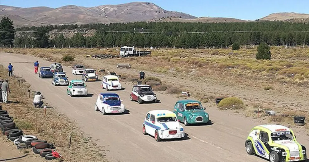 El campeonato local está “congelado”, arranca un mini certamen en Comallo