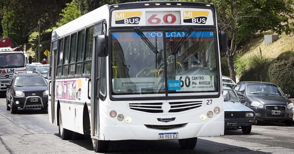 El próximo martes no habrá transporte público