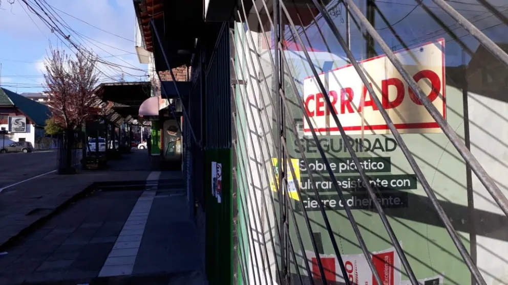 El paro nacional se hizo sentir en las calles de Bariloche