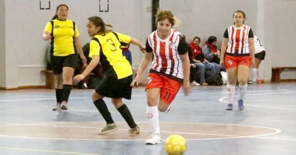 Ya falta poco para empezar la definición del torneo “Irene Chávez” de futsal femenino.