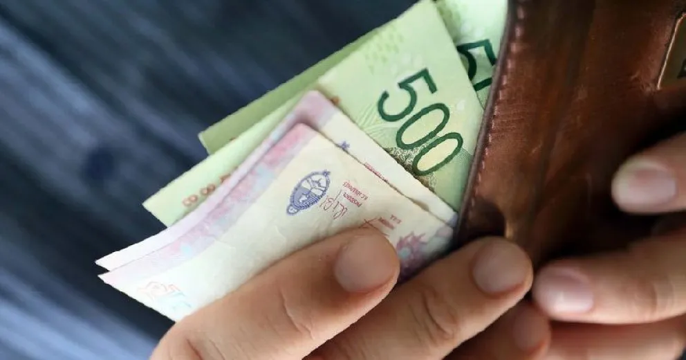 El primer día de octubre comenzarán a pagarse los sueldos a estatales rionegrinos