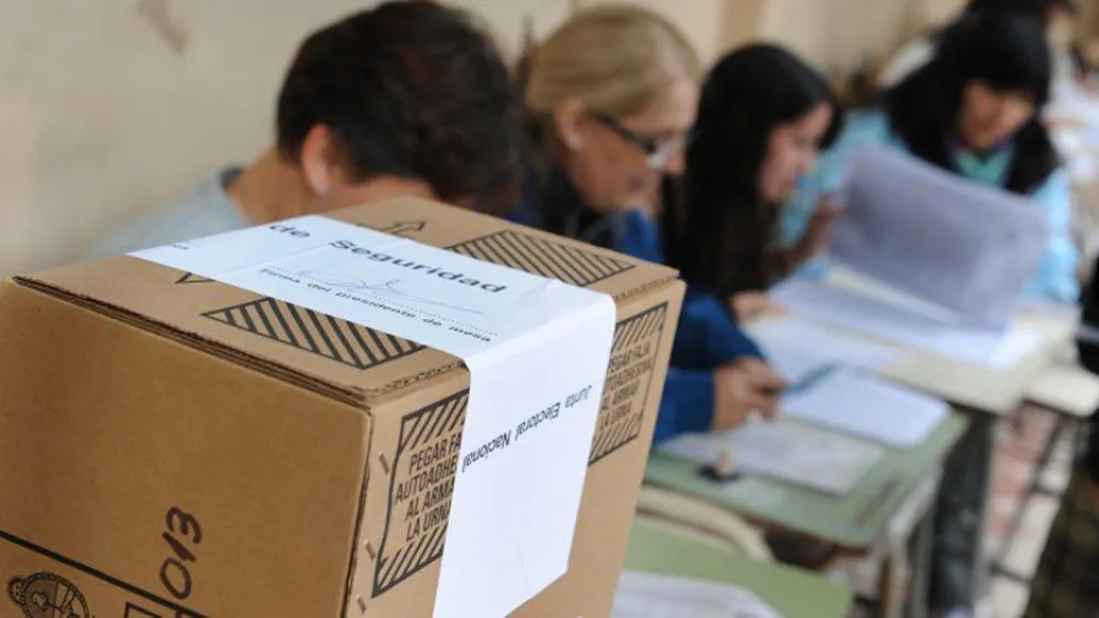 Este domingo, el radicalismo va a internas con dos listas