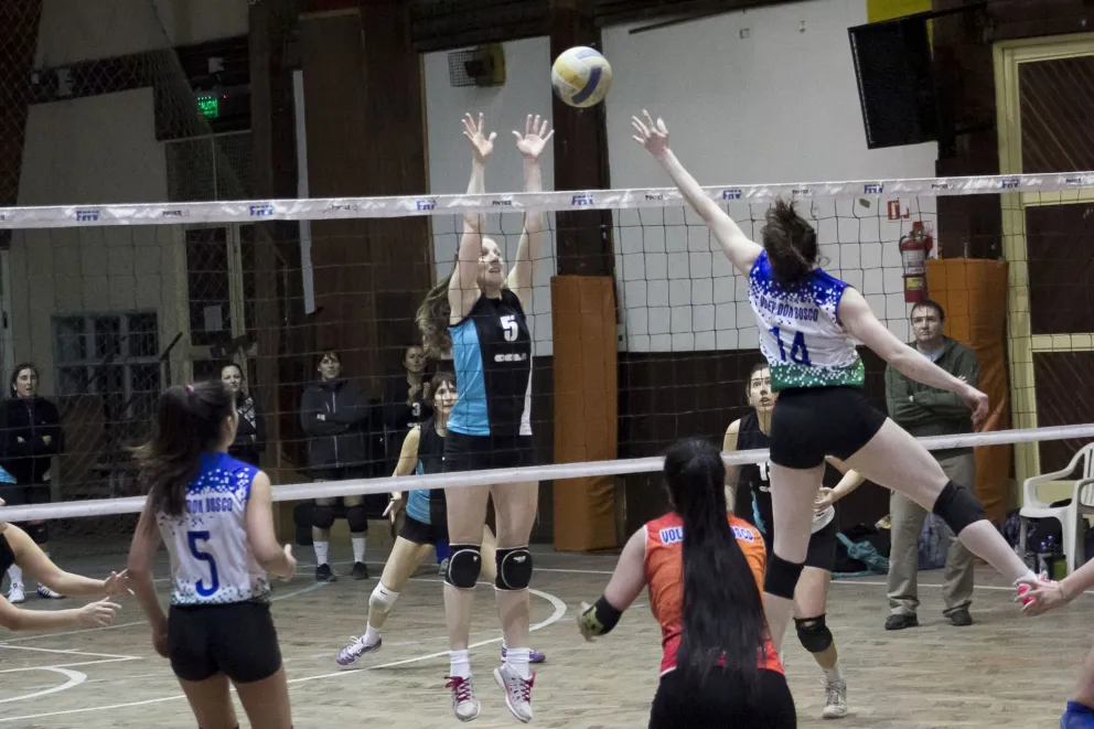 Todo listo para los playoffs de la Liga de Vóley de Bariloche