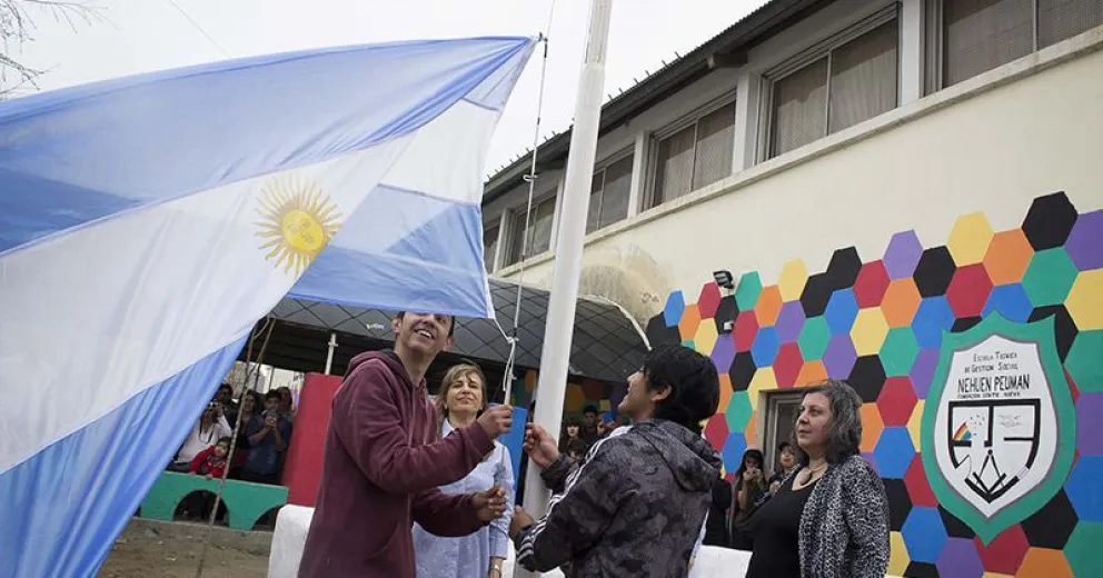 La comunidad educativa del Nehuen Peuman festejó diez años de vida