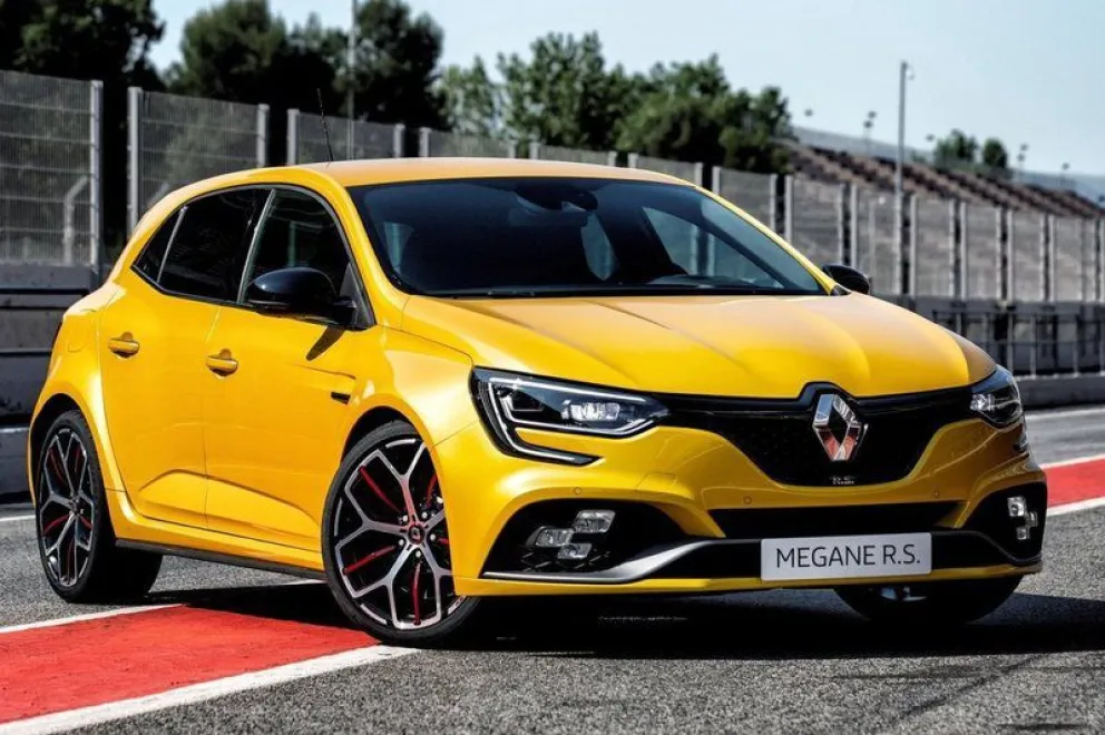 Renault Mégane R.S. Trophy, el más potente de la gama con 300 CV   