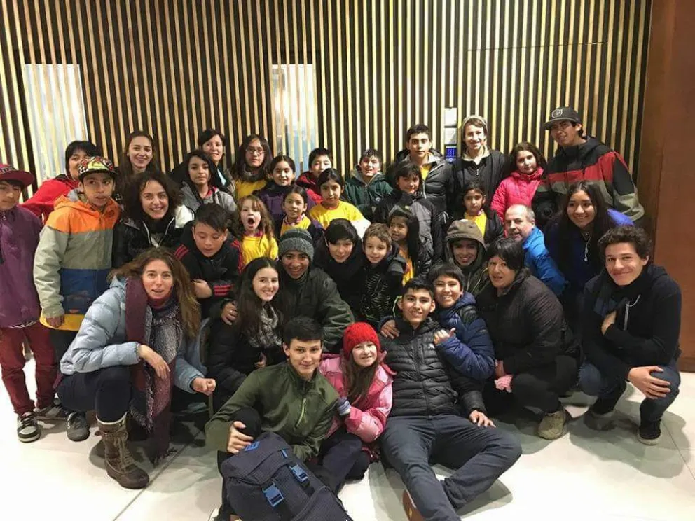 Álvarez y Zamora se presentarán en gran cena show a beneficio del Taller de los Sueños