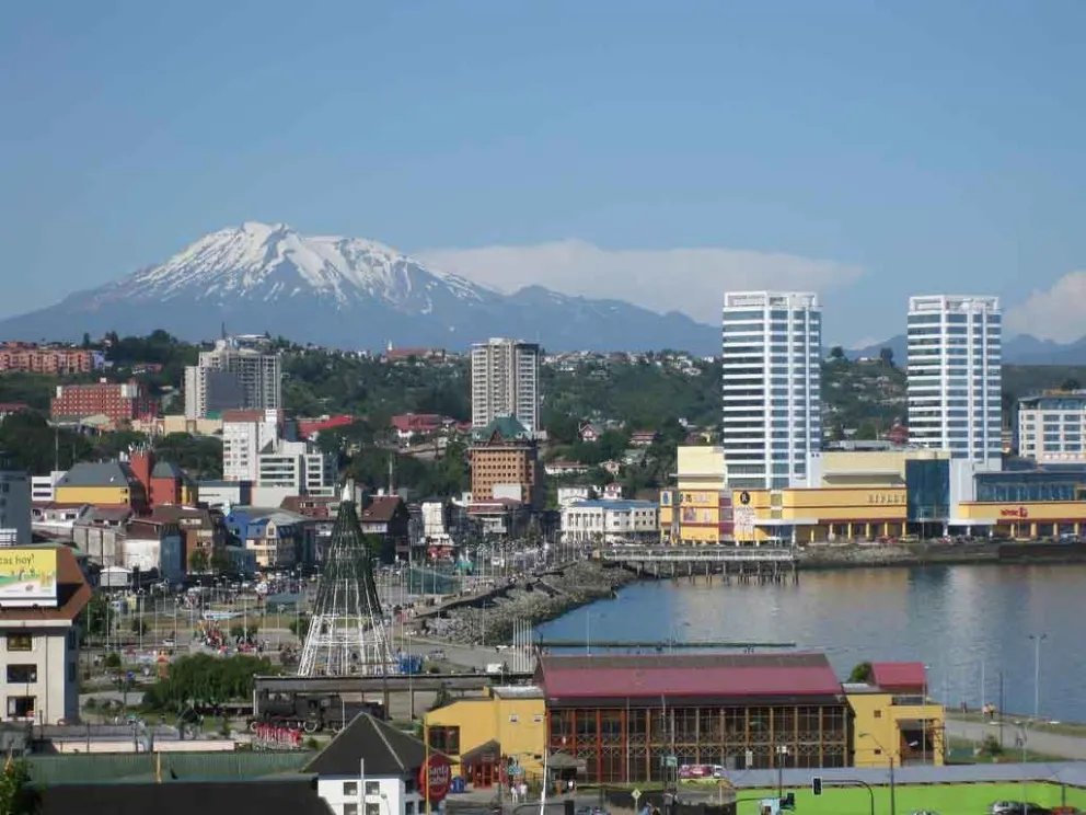 Río Negro expone sus destinos turísticos en Chile