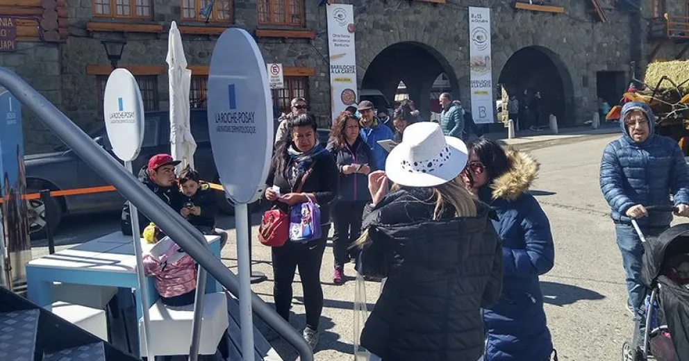 Campaña contra el cáncer de piel en el Centro Cívico