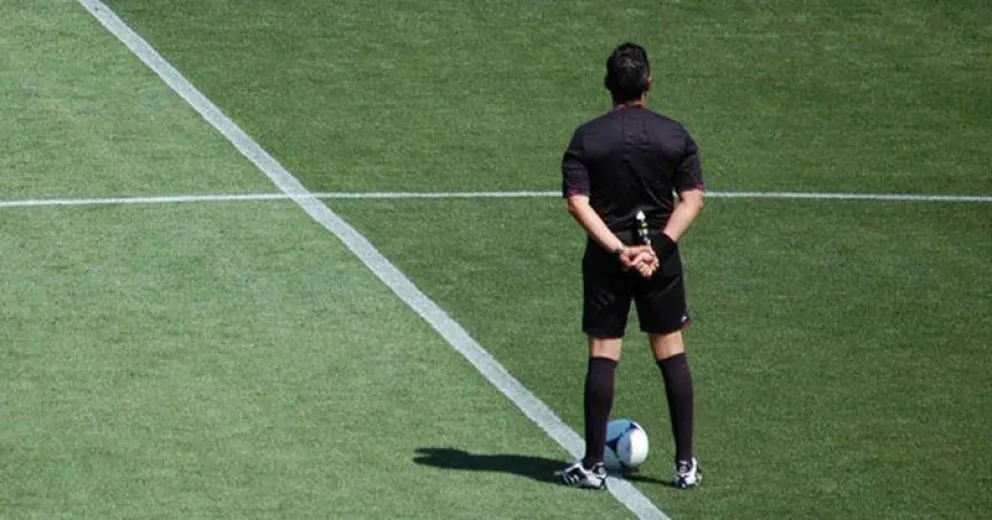 El fútbol parado: Cuál fue el gesto de los clubes que molestó a los árbitros y complicó el panorama