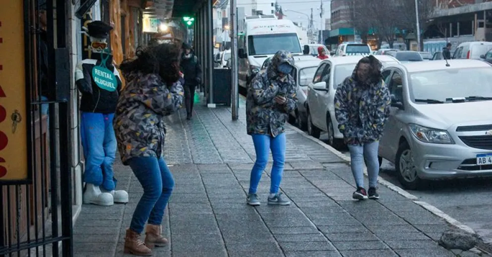 Describen la interacción de proteínas que participan en la percepción del frío