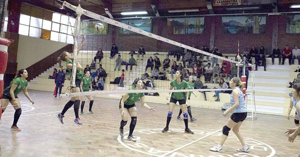 El domingo se completan los partidos de cuartos de la Liga de Vóley.