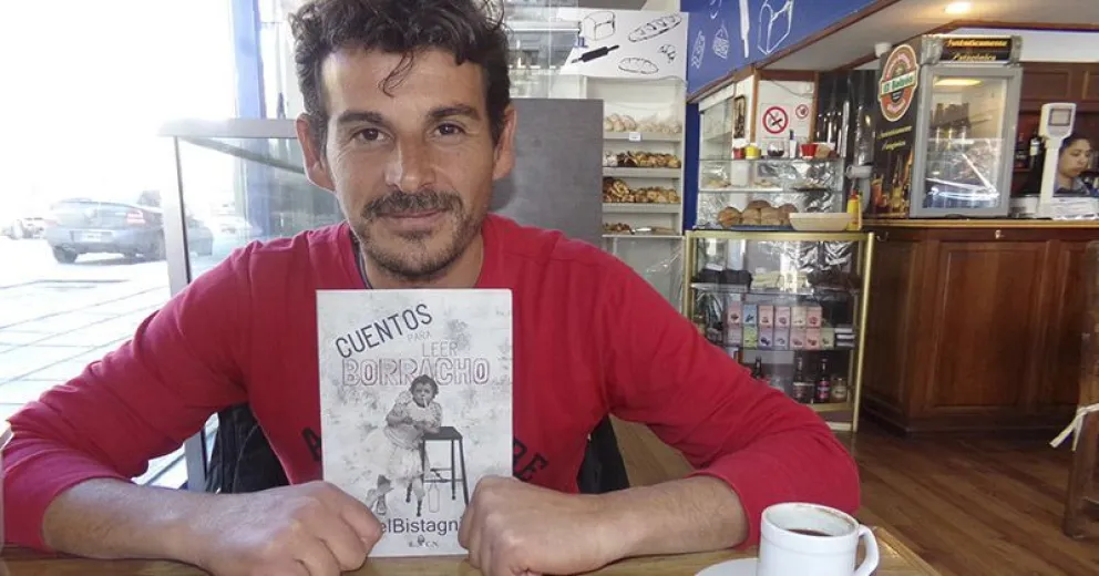 Ariel Bistagnino: sus libros “viajeros” le permiten mantenerse