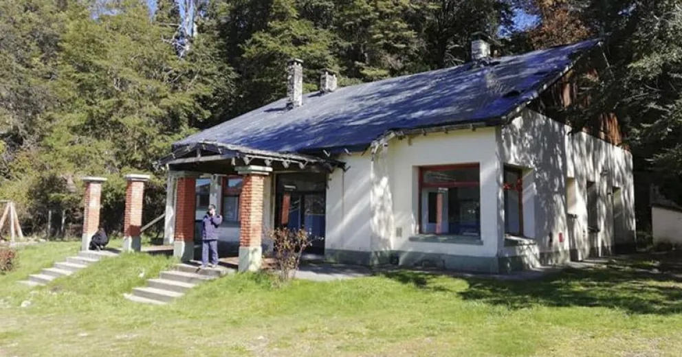 Repararán el edificio de guardia de la isla Huemul con fondos de la Ecotasa