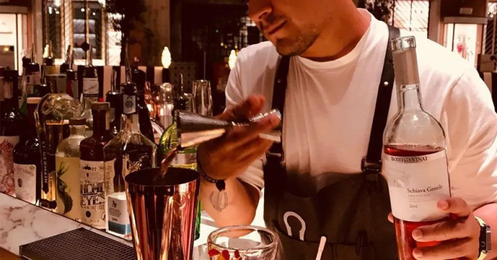 Lucas Kelm dará una clase, demostración y degustación gratuita para bartenders