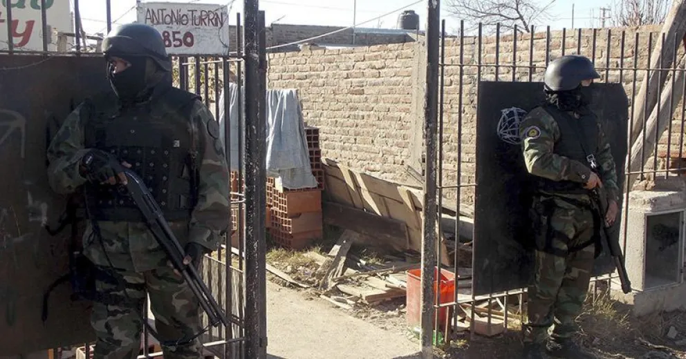 Crecen los llamados al 0800 DROGA y se triplicaron las detenciones