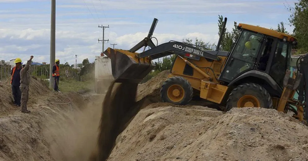 Avanza el saneamiento del Río Negro
