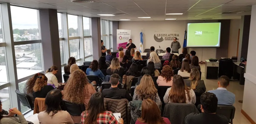 Río Negro capacita a sus agentes sobre diversidad sexual   