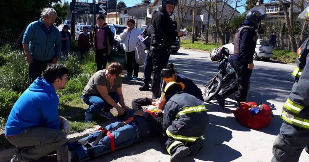 Hombre atropellado por un auto en Ruiz Moreno y Brown
