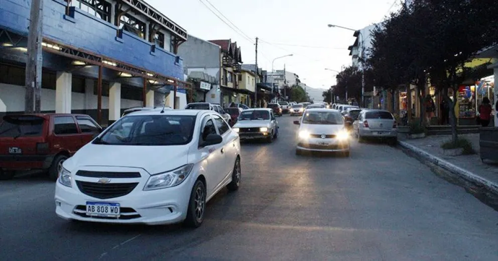 El secretario de la Federación de Remises llega a Bariloche para plantear ejes relacionados a Uber