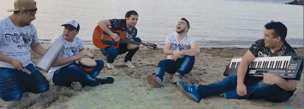 Los Cuatro de la Cumbia saldrán en canal de televisión nacional