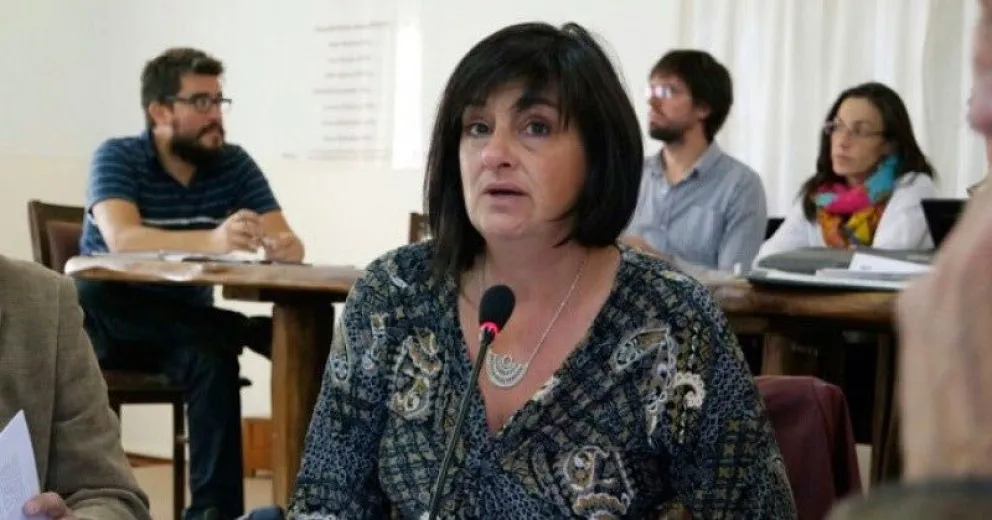Andrea Galaverna lanza su candidatura a la intendencia