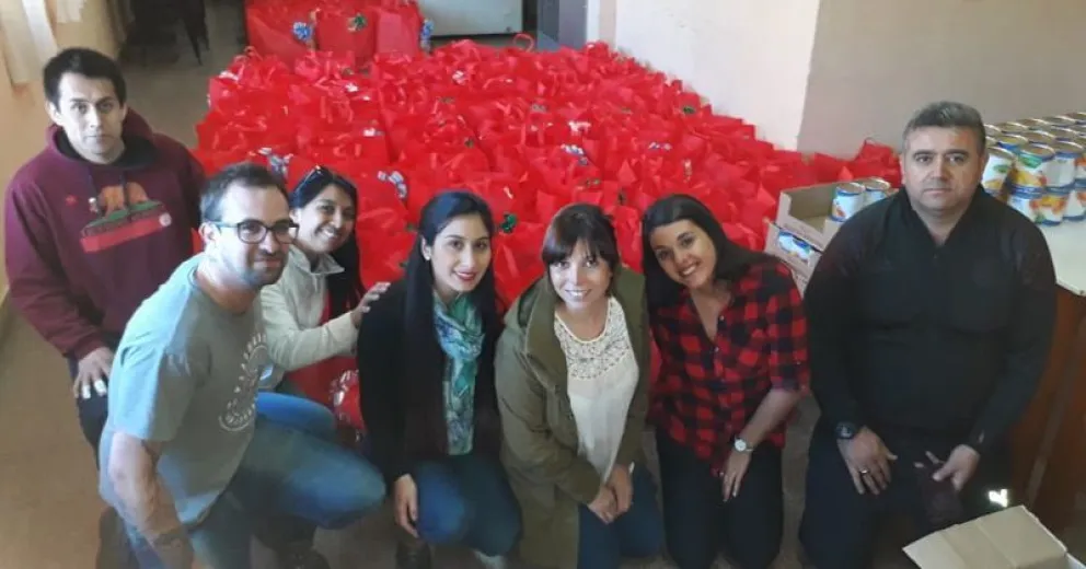 Presente navideño de la Cooperativa 13 de Mayo   