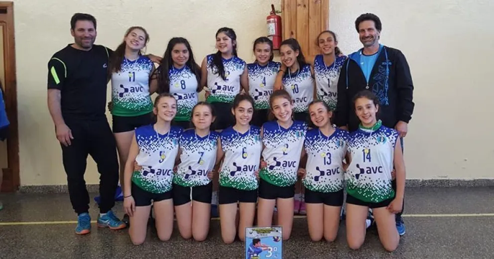 Femenino Sub 13 de Don Bosco se lució en San Antonio Oeste