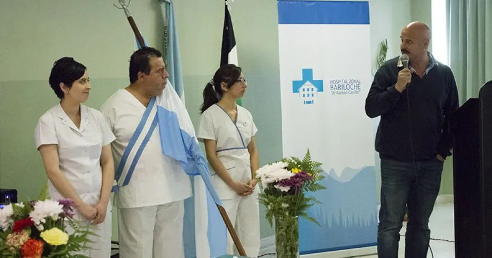 Emocionante acto por el Día de la Enfermería en el hospital zonal