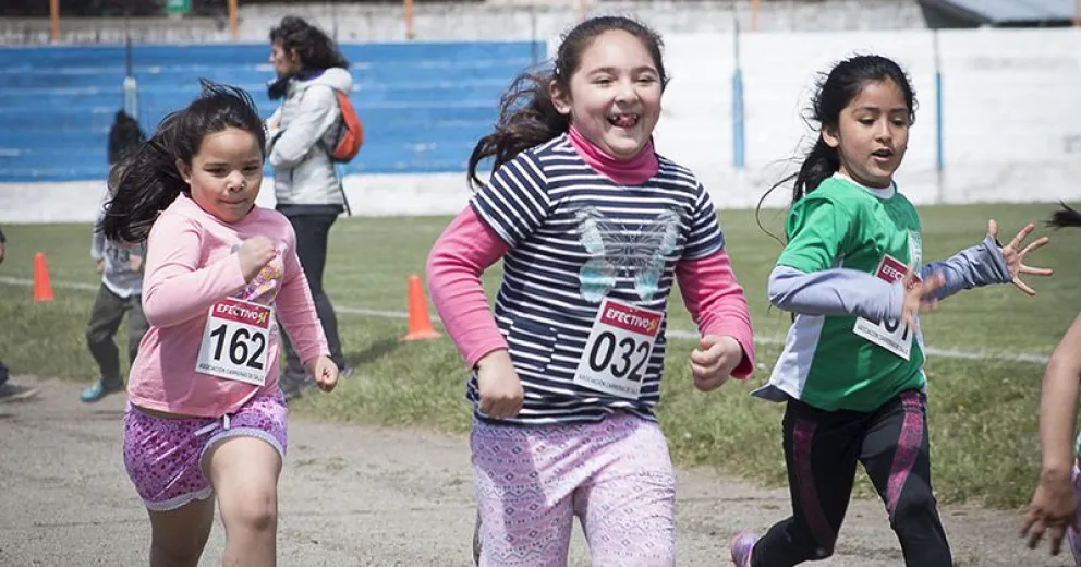 Playa Serena recibe mañana a Carreras de Calle