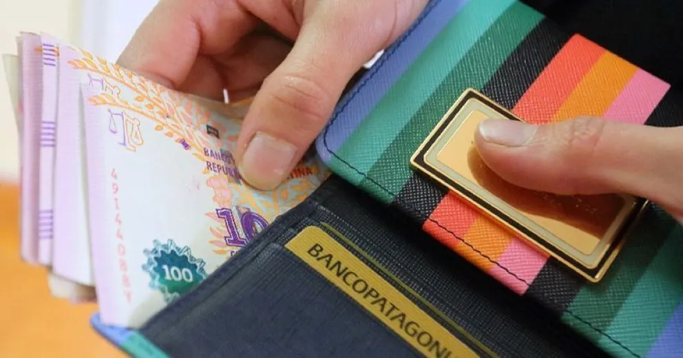 El 1 de diciembre comenzará el pago de sueldos a los estatales