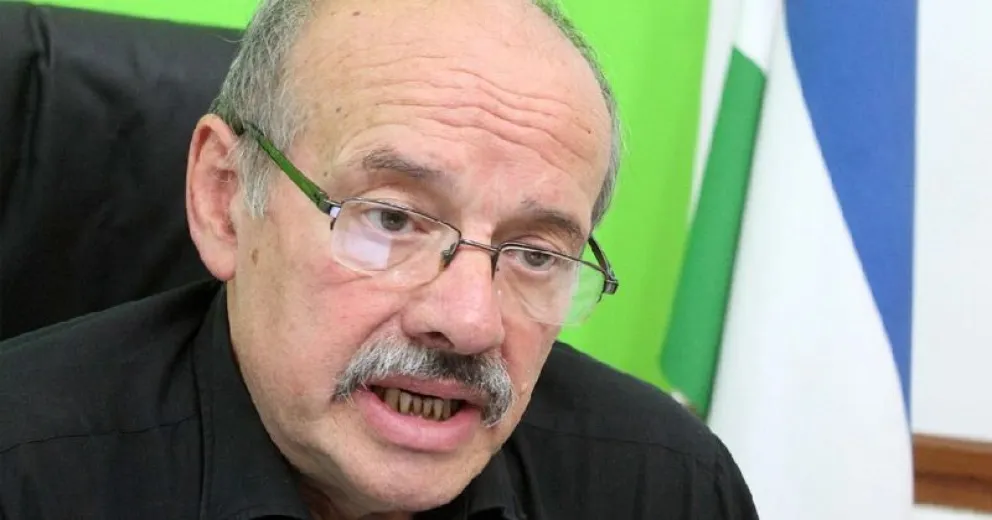 Di Giácomo: "Se cayeron varias caretas"