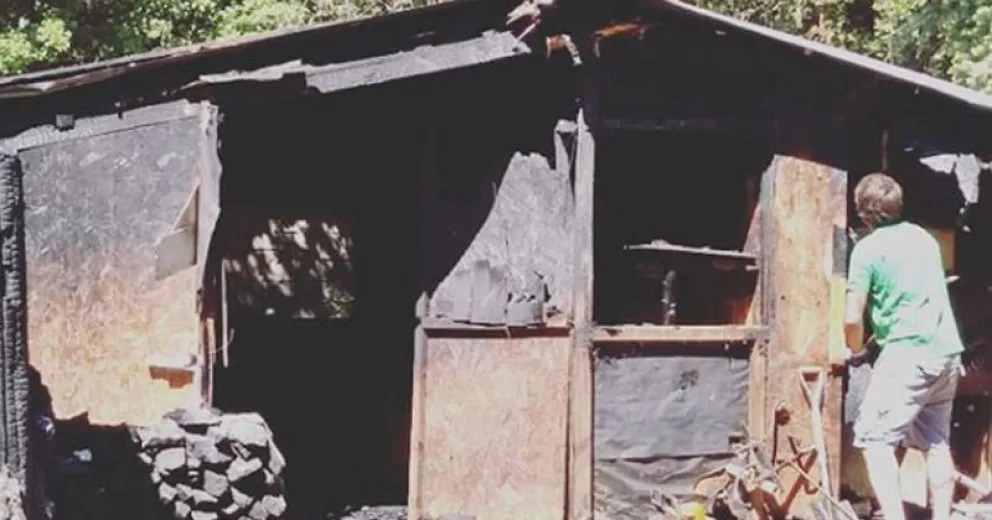 Incendio destruyó una vivienda de Colonia Suiza y una familia necesita ayuda
