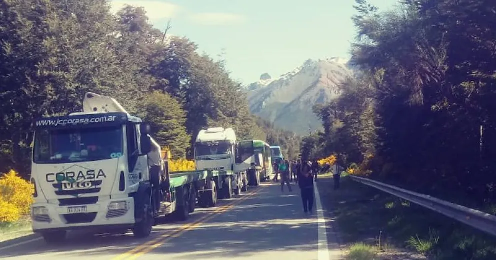Por cuarto día consecutivo, manifestantes impidieron el paso en Mascardi