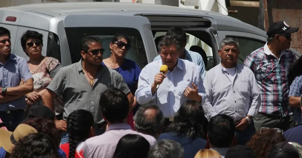 Municipales en alerta y asamblea permanente