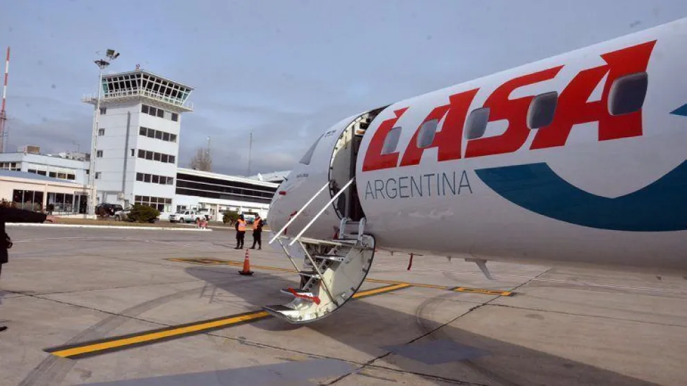 Aerolínea low cost que conectaría a Bariloche, voló 20 días y ahora busca inversores