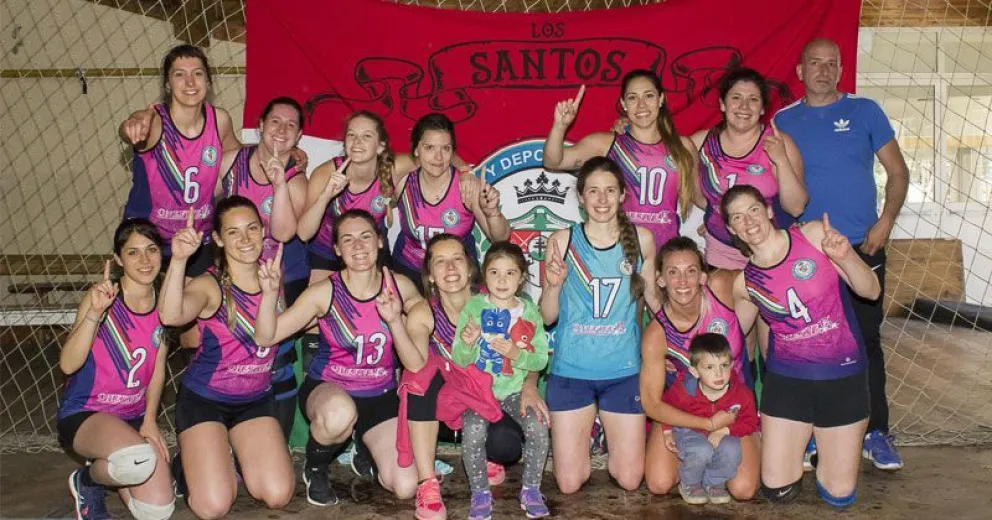 San Esteban y Cab 16 campeones de la Liga de Vóley