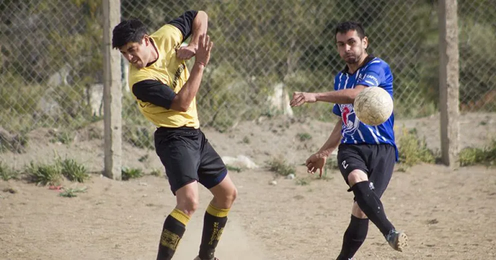 El torneo de la "B" de Lifuba tiene dos que marchan a paso firme. (Foto archivo)